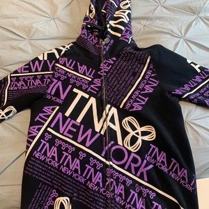 TNA ZIP UP